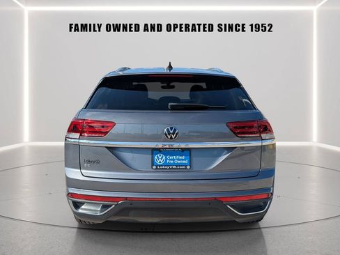 Certified 2023 Volkswagen Atlas Cross Sport SE FWD image 5