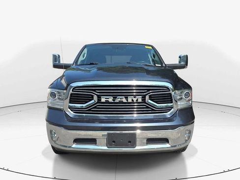 Used 2019 RAM 1500 Laramie w/ Convenience Group AWD/4WD image 10