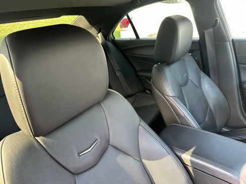 Used 2020 Cadillac CT4 Premium Luxury RWD image 19