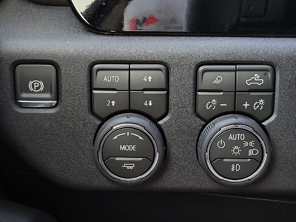 New 2026 Chevrolet Silverado 1500 RST AWD/4WD image 16