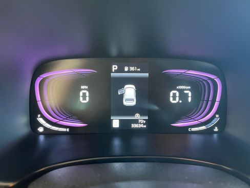 Used 2025 Kia Soul LX w/ LX Technology Package image 38