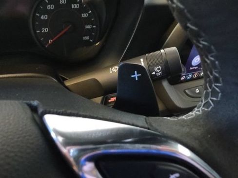 Used 2024 Chevrolet Camaro LT RWD image 31