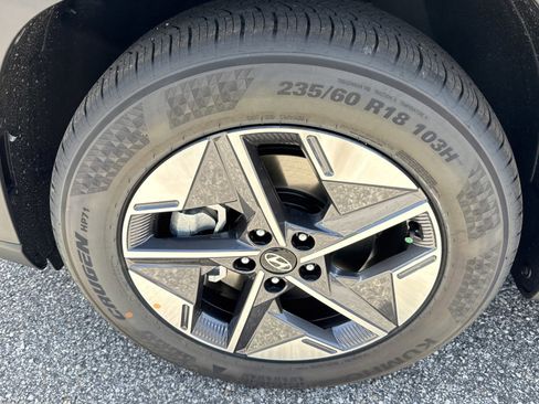 New 2026 Hyundai Tucson SEL FWD image 9