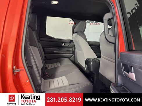 Certified 2024 Toyota Tacoma TRD Off-Road image 18