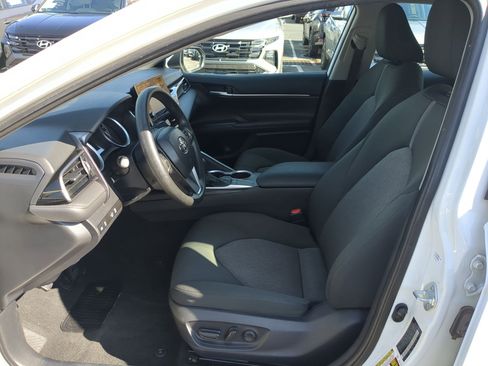 Used 2024 Toyota Camry LE image 25