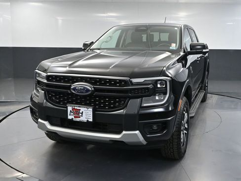 Used 2024 Ford Ranger Lariat w/ Trailer Tow Package AWD/4WD image 12