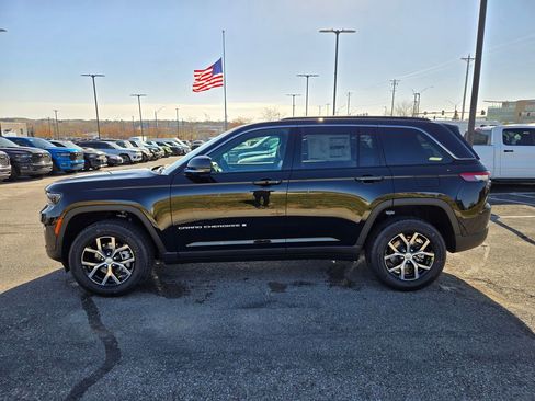 New 2025 Jeep Grand Cherokee Limited image 7