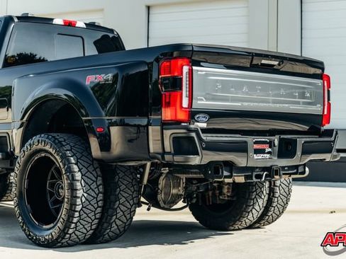 Used 2024 Ford F350 Platinum AWD/4WD image 52