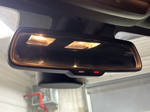 Used 2022 Dodge Challenger R/T image 27