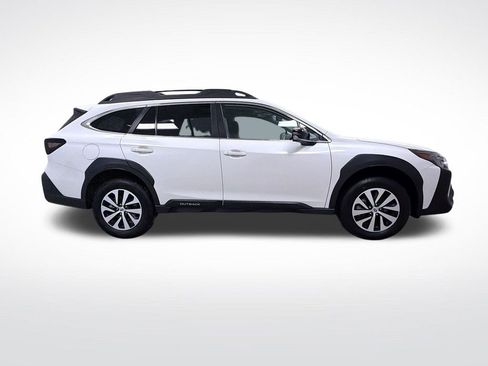 Certified 2025 Subaru Outback Premium image 12