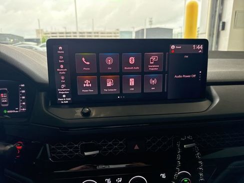 Used 2023 Honda Accord Sport image 9