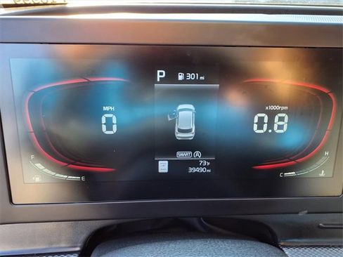 Used 2024 Kia Sportage LX image 14