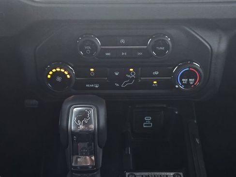 New 2025 Ford Bronco Big Bend image 16