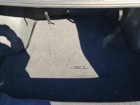 Used 2016 Nissan Altima 2.5 SL w/ 2.5 Technology Package image 14