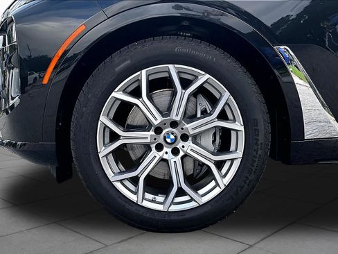 Used 2026 BMW X7 xDrive40i w/ Premium Package AWD/4WD image 10