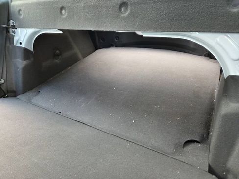 Used 2012 Ford Focus SE FWD image 39
