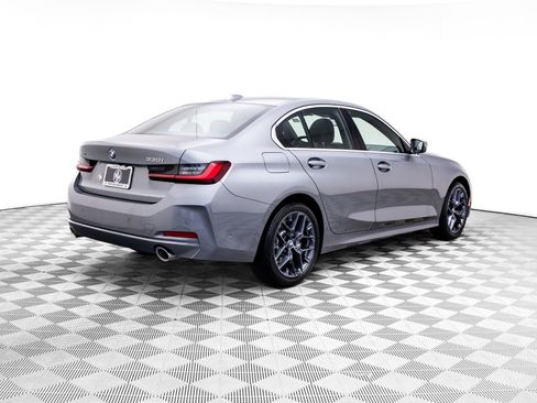 Certified 2025 BMW 330i xDrive Sedan w/ Premium Package AWD/4WD image 5