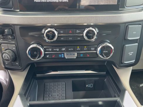 New 2026 Ford F350 Platinum w/ Platinum Plus Package AWD/4WD image 14