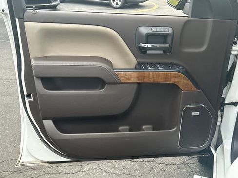 Used 2018 GMC Sierra 1500 SLT image 11