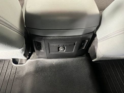 Used 2013 RAM 1500 Big Horn AWD/4WD image 35