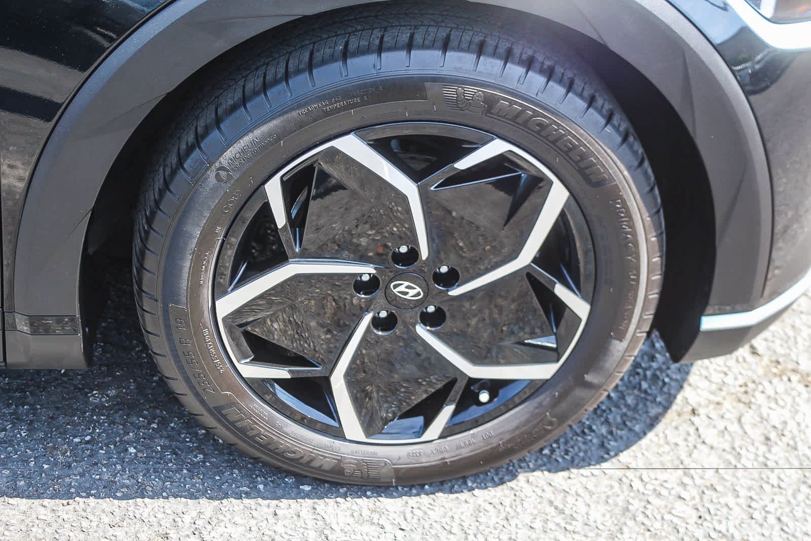 Used 2024 Hyundai Ioniq 5 SEL RWD image 12
