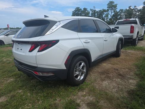 Used 2024 Hyundai Tucson SE FWD image 4