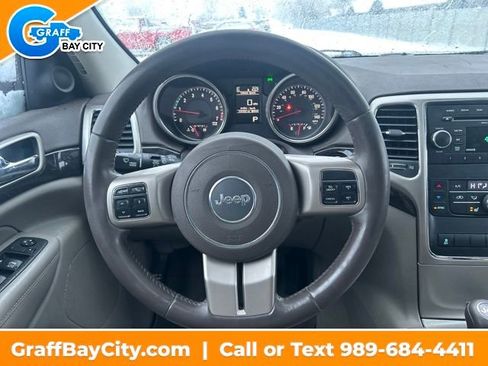 Used 2013 Jeep Grand Cherokee Laredo image 14