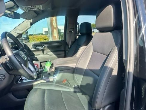 Used 2024 GMC Sierra 1500 SLT w/ SLT Premium Plus Package AWD/4WD image 35