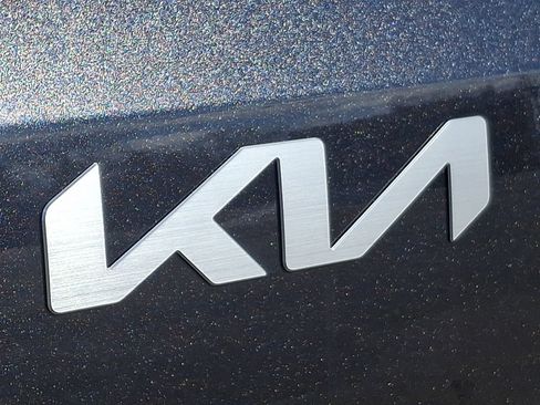 New 2026 Kia Carnival SX FWD image 24