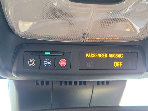 Used 2023 Chevrolet Colorado LT w/ LT Convenience Package II image 15