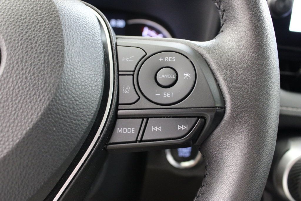 Used 2025 Toyota RAV4 XLE Premium w/ Weather Package FWD image 28