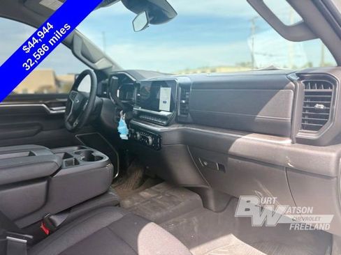 Used 2024 Chevrolet Silverado 1500 RST AWD/4WD image 24