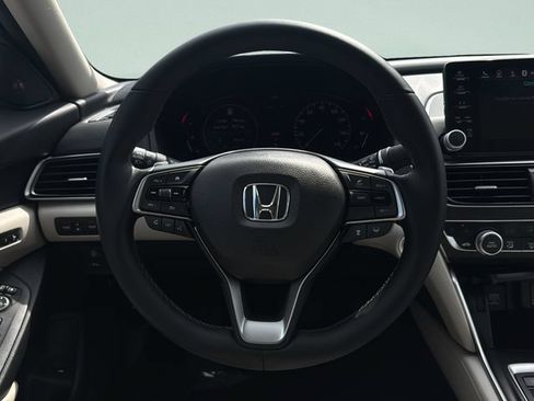 Certified 2018 Honda Accord Touring image 24
