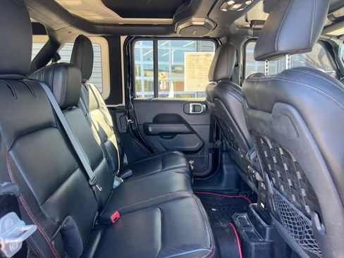 Used 2020 Jeep Wrangler Unlimited Rubicon AWD/4WD image 13