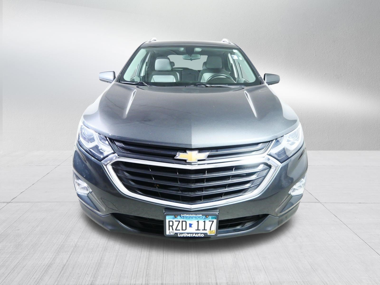 Used 2018 Chevrolet Equinox LT w/ LPO, Floor Liner Package AWD/4WD image 2
