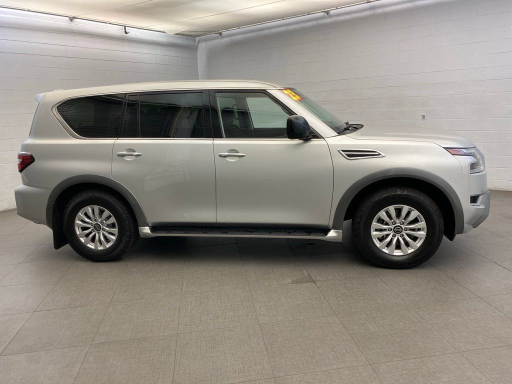 Used 2023 Nissan Armada S AWD/4WD image 8