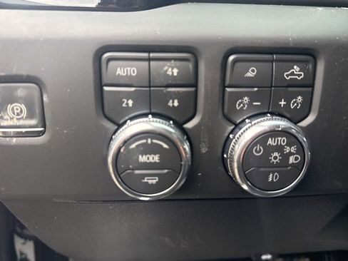 New 2026 GMC Sierra 2500 Denali w/ Denali Reserve Package image 14