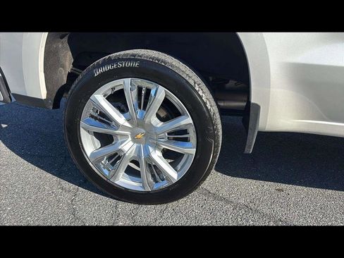 Used 2022 Chevrolet Silverado 1500 High Country w/ High Country Premium Package image 23