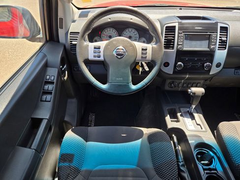 Used 2014 Nissan Xterra PRO-4X AWD/4WD image 16