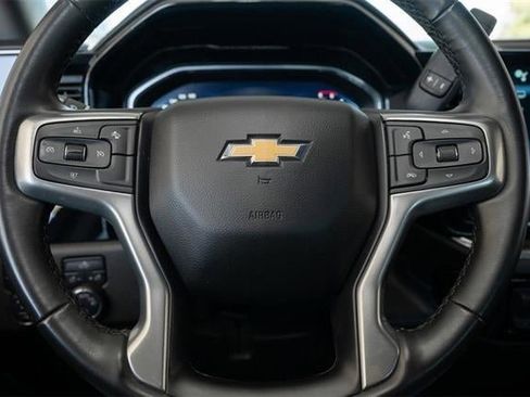 Used 2024 Chevrolet Silverado 3500 LT image 29