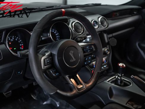 Used 2018 Ford Mustang Shelby GT350R w/ GT350R Equipment Group 920A RWD image 27