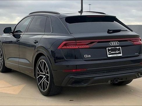 Used 2021 Audi Q8 Prestige w/ Prestige Package image 15