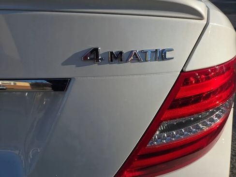 Used 2014 Mercedes-Benz C 350 C 350 4MATIC Coupe 2D image 32