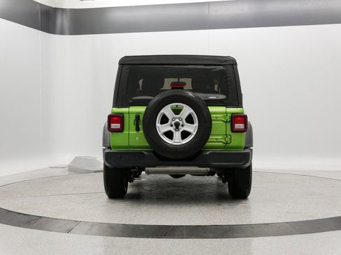 Certified 2019 Jeep Wrangler Sport image 37