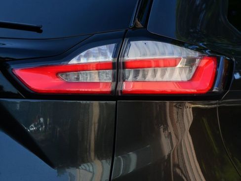 Used 2019 Ford Edge ST w/ Equipment Group 401A image 12