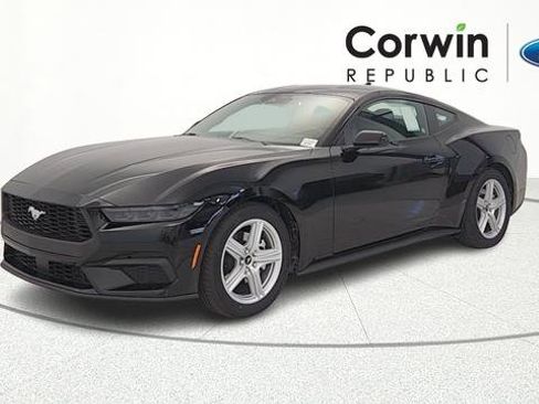 New 2026 Ford Mustang Coupe image 3