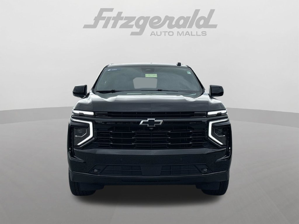 Used 2026 Chevrolet Suburban RST w/ Sun And Tow Package AWD/4WD image 9