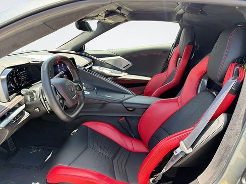 Used 2023 Chevrolet Corvette Stingray Premium Cpe w/ Z51 Performance Package RWD image 20