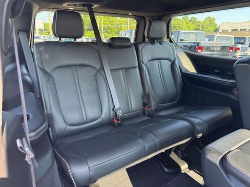 Used 2024 Jeep Grand Wagoneer Series II Obsidian w/ Quick Order Packagew 28T AWD/4WD image 13