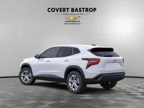 New 2025 Chevrolet Trax LS w/ Driver Confidence Package image 3